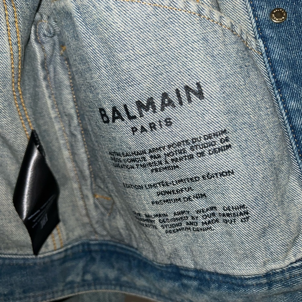 BALMAIN Gold Logo Button Denim Jacket - Picture 10 of 11
